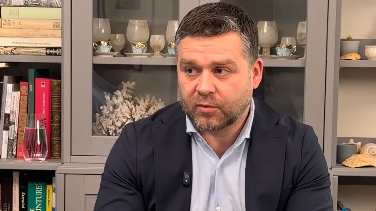 Ciucu spune, la podcastul „Cum e, de fapt?” al DeFapt.ro, în ce condiții ar vota PNL un guvern Grindeanu (sursa: DeFapt.ro)