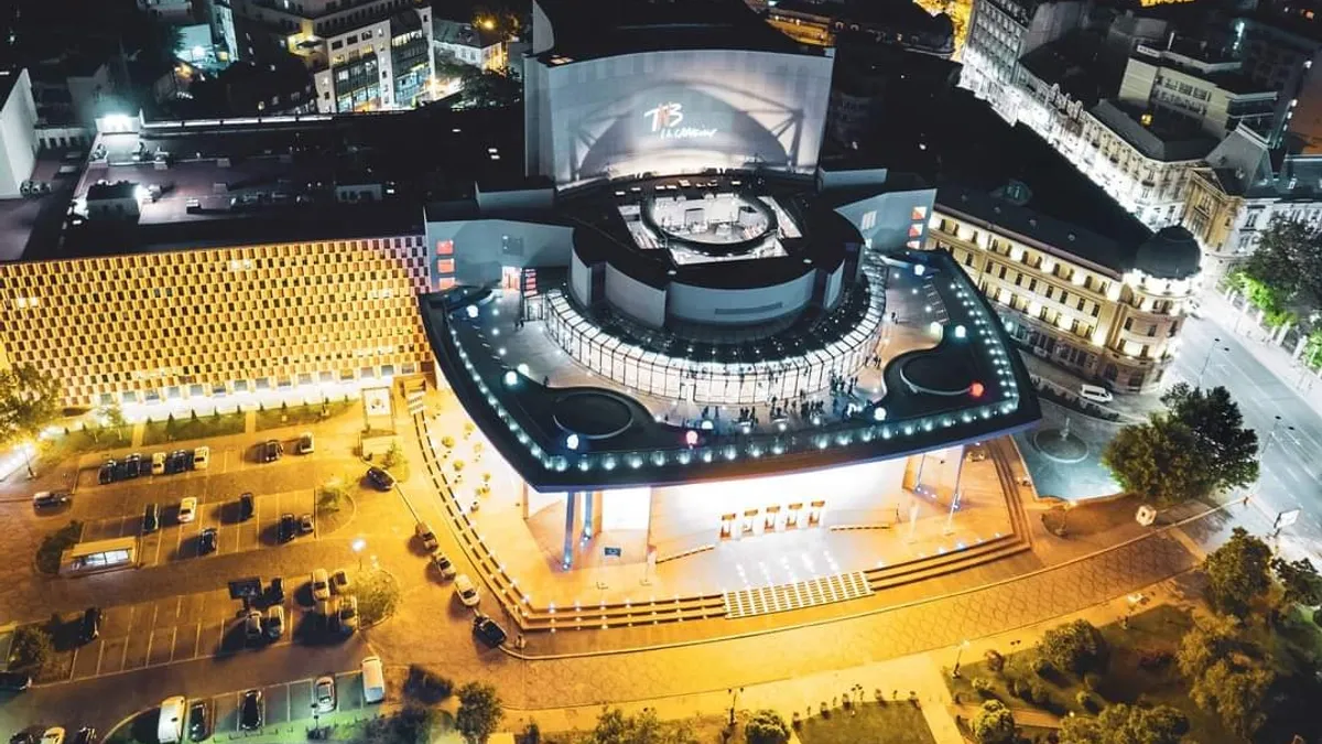 O treime din instituțiile de cultură ar urma să dispară Foto: Facebook TNB