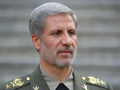 Armata iraniană, în alertă maximă (sursa: IRNA)