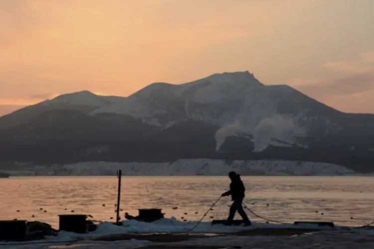 Putin mârâie la Japonia: exerciții-n Kurile (sursa: Agerpres)