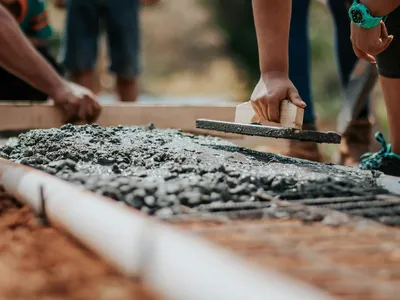 Codul Muncii: 48 de ore săptămânal (sursa: Pexels/Rodolfo Quirós)