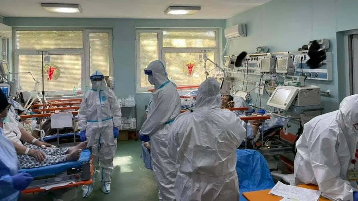 Valul șase de COVID se instalează (sursa: Facebook/RO Vaccinare)