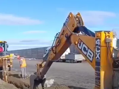 Un cămin de bătrâni, în centrul unui proces privind A7: ce se întâmplă cu autostrada până la Pașcani