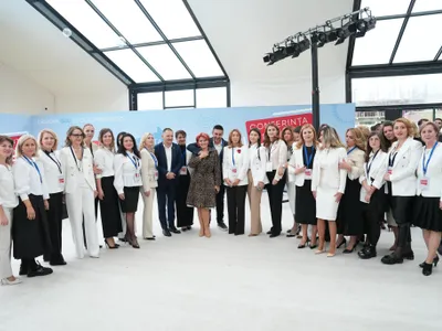 Olguța Vasilescu, despărțire patetică, cu aspecte nord-coreene, de soțul ei, care părăsește PSD Dolj Foto: Facebook