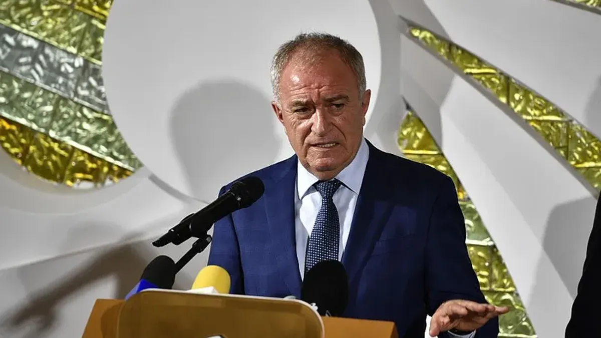 Subinginerul care era în CA-urile grădinițelor din Brăila câștigă acum de aproape trei ori mai mult decât Bolojan