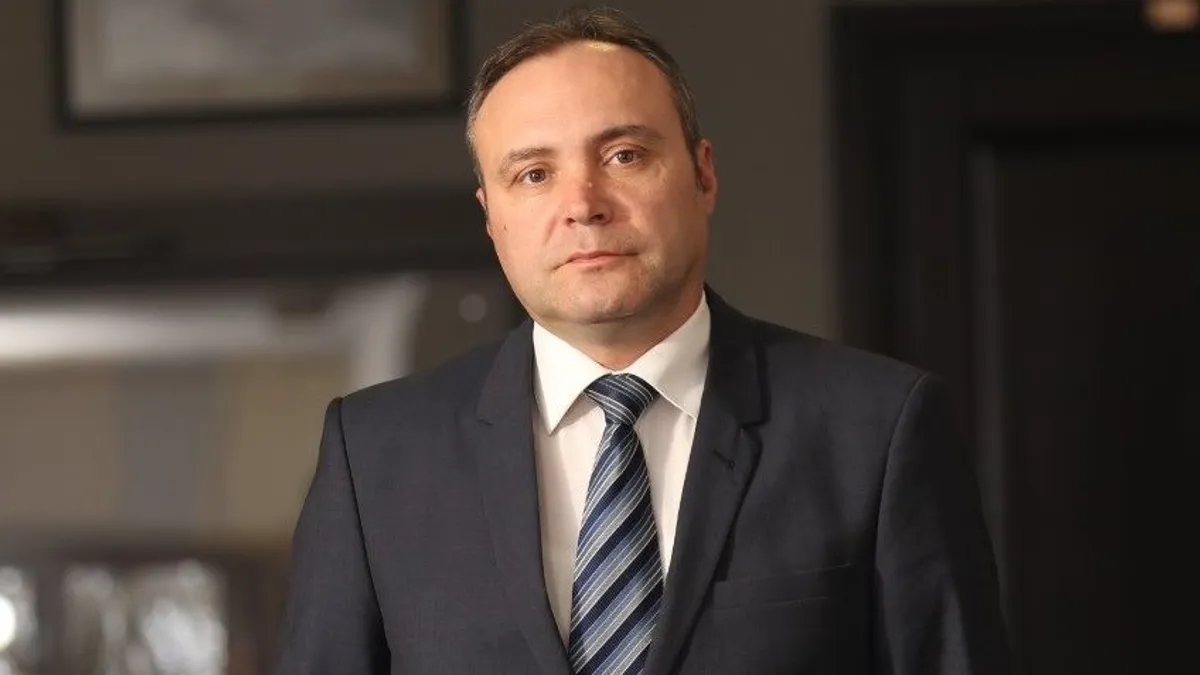 Burduja îl vrea pe controversatul Dumitru Chisăliță președinte al CA-ului Romgaz Foto: Facebook