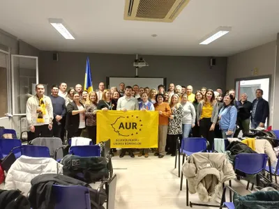 AUR conduce în intenția de vot (sondaj CURS) (sursa: Facebook/Alianța pentru Unirea Românilor - AUR)