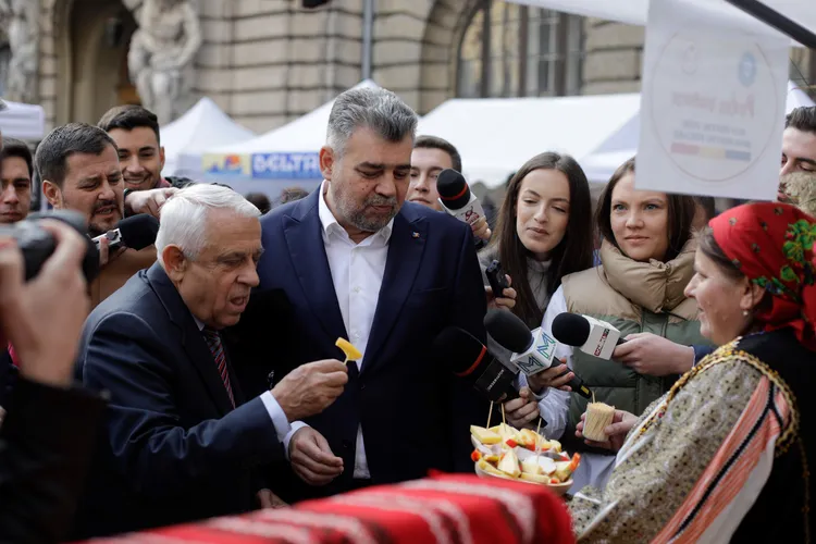 PSD propune reduceri pentru clienții care-și scanează singuri mărfurile la supermarket Foto: Inquam/ George Calin