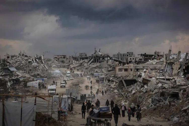 Israelul lansează noi bombardamente în Gaza (sursa: X/Muhammad Smiry)