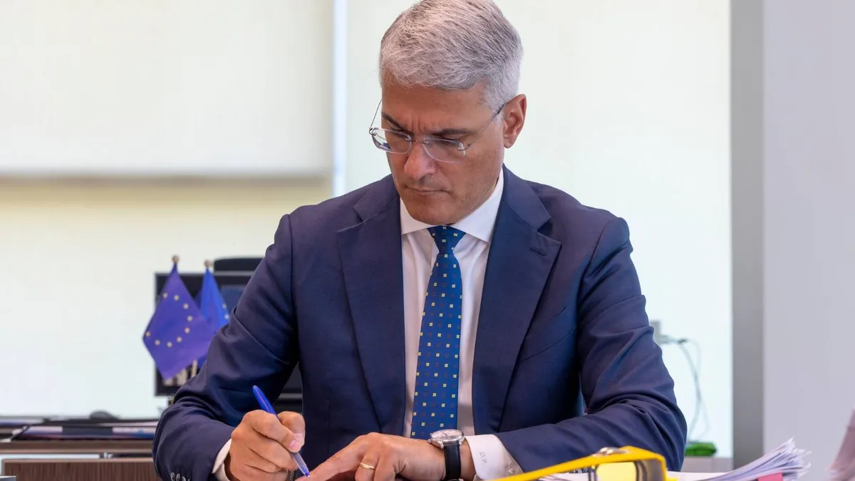 Instituțiile anticorupție, acces la datele fondurilor europene (sursa: Facebook/Dragoș Pîslaru)