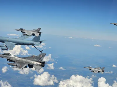 Amenințarea rusă și contraofensiva franceză (sursa: Facebook/Armée française - Opérations militaires)