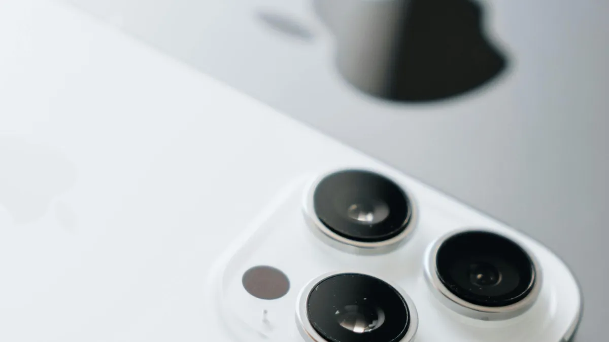 Prețul pentru iPhone ar putea exploda (sursa: Pexels/Reynaldo Yodia)