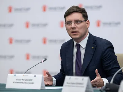 Negrescu (PSD) îl susține pe Nicușor (sursa: Facebook/Victor Negrescu)