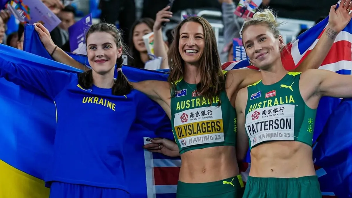 World Athletics, test bucal pentru sportive (sursa: Facebook/World Athletics)