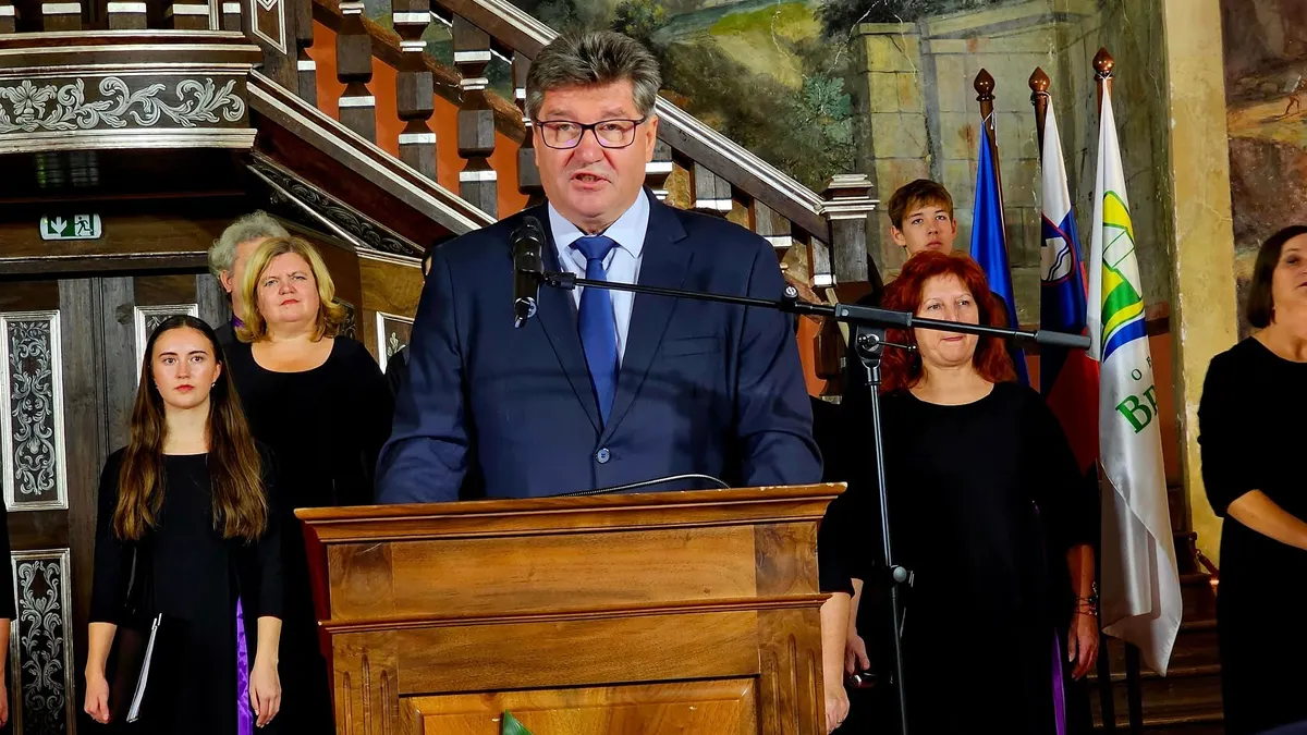 Bărbat ucis de romi, demisii în guvernul sloven (sursa: Facebook/Boštjan Poklukar)