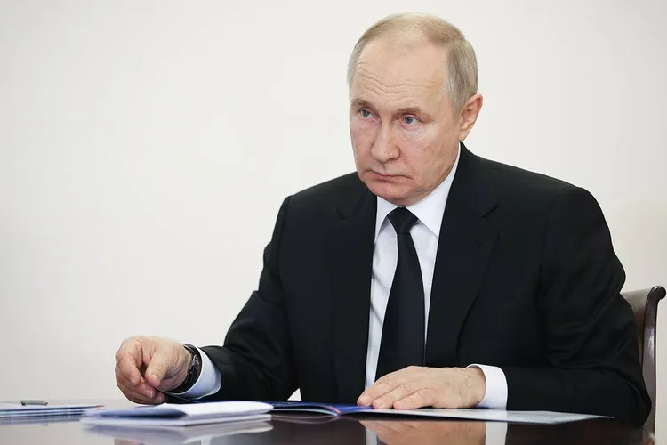 Putin vede dinamică pozitivă în Ucraina (sursa: TASS)