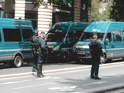 Adolescent francez arestat, plănuia atentate jihadiste (sursa: Pexels/Mathias Reding)