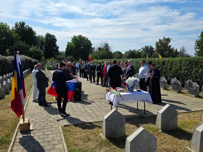 Propagandă rusească în prezența ambasadorului Lipaev (sursa: ziaruldeiasi.ro)