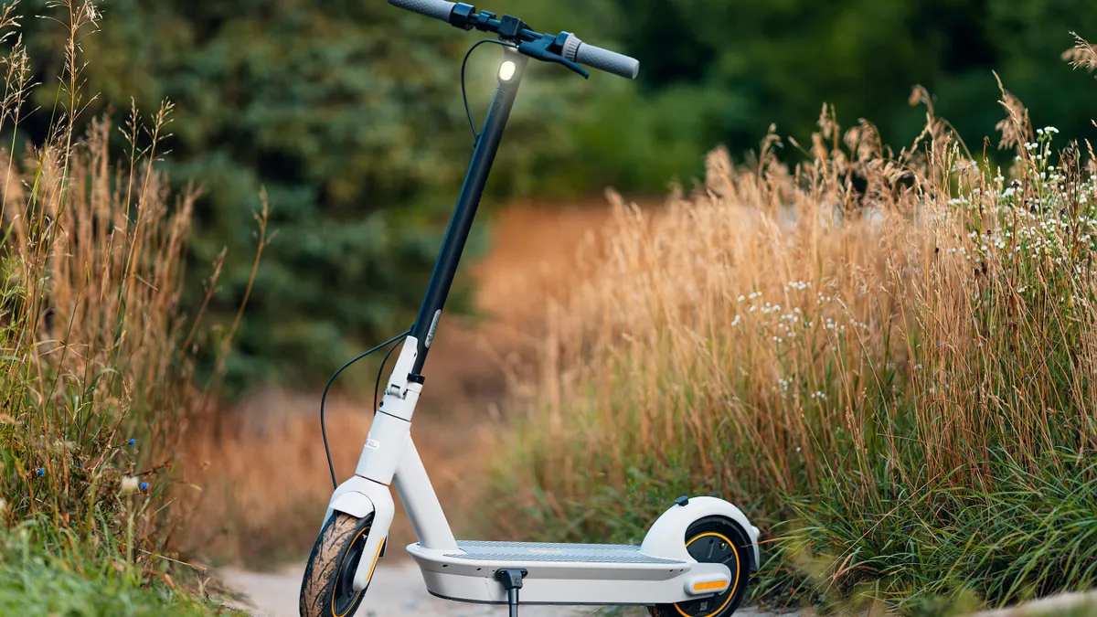 Trotineta bagă o adolescentă în comă (sursa: Pexels/JONATHAN PAGAOA)