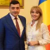 Divorțuri în serie în tabăra suveranistă: după ce Georgescu a certat-o public pe Anca Alexandrescu, avocata Uscov îl lasă pe Simion Foto: Facebook