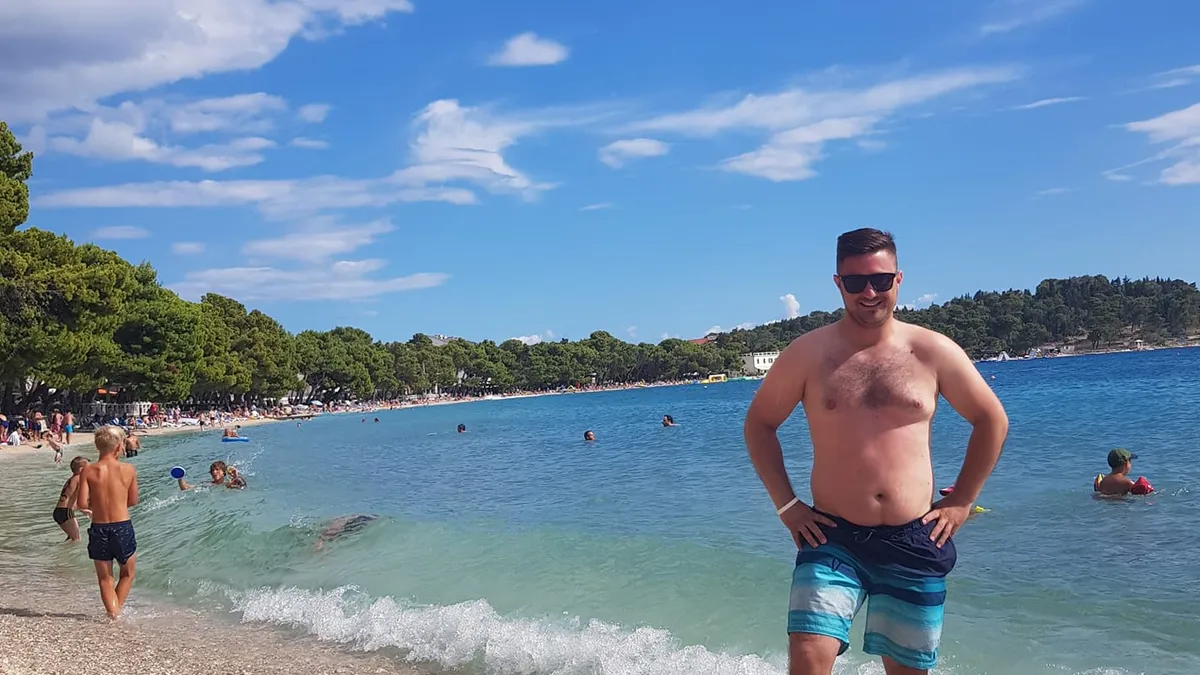 Cât stătea la serviciu viceprimarul Demian Zsolt: sub patru ore pe zi Foto: Facebook Demian Zsolt