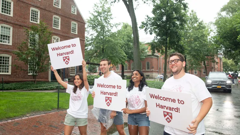 Cea mai puternică universitate din lume, sub tirul unui val de critici  Foto: X Harvard