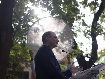 Primele semnale privind proiectele financiare ale lui Luca Niculescu: pe cine vrea la Finanțe, ce face cu pensiile și ce ajutoare are în vedere