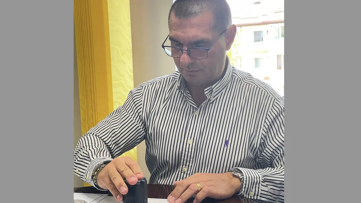 Curățenia grădiniței lunar, aproape 100.000 euro (sursa: Facebook/Marian Ivan)