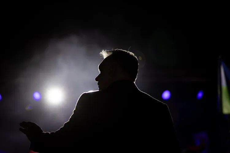 Explozibil lângă Balkan Stream, miză electorală (sursa: Facebook/Orbán Viktor)