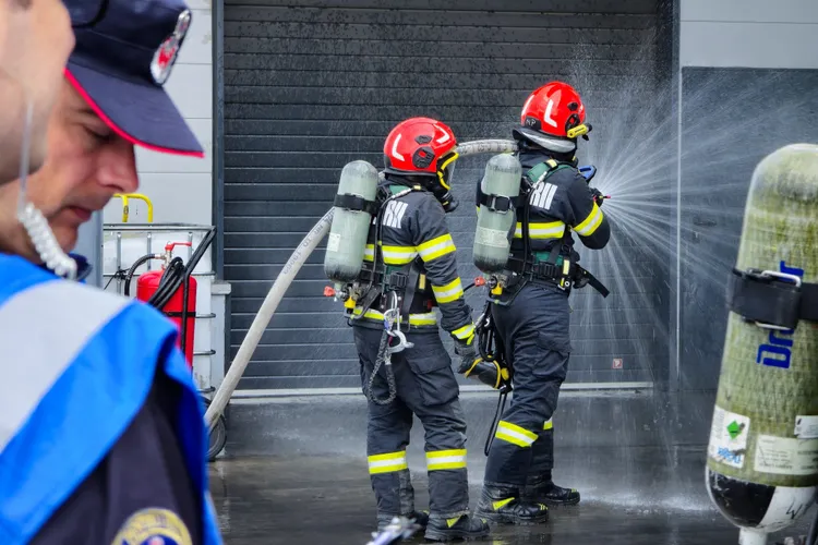 Incendii în locuințe cauzate de improvizații (sursa: Facebook/ISU Buzău)