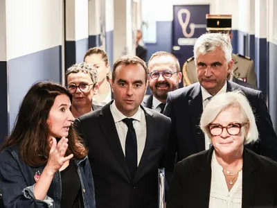 Criză politică în Franța, premierul demisionează (sursa: Facebook/Sébastien Lecornu)