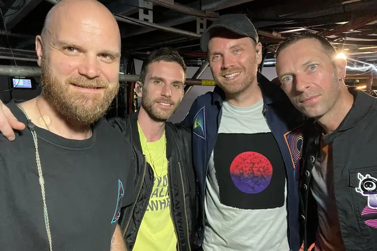 A Coldplay egy román énekesnőt állít színpadra Budapesten (Facebook/Coldplay)