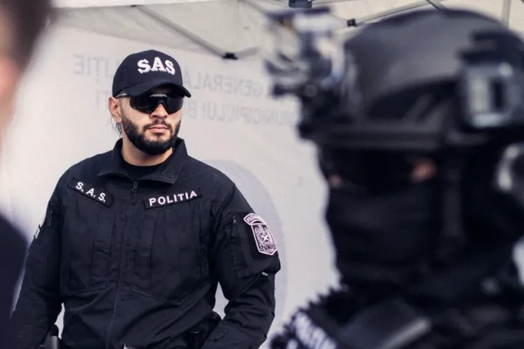 Ghinionul de a cunoaște un interlop: nu scapi de el decât cu Poliția (sursa: Facebook/Poliția Română)