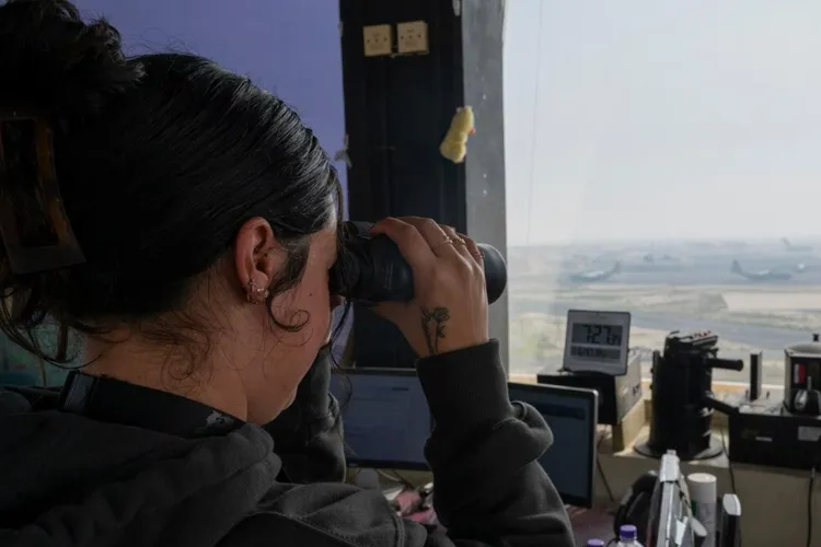 Rachetă iraniană lovește baza italiană din Kuweit (sursa: afcent.af.mil)