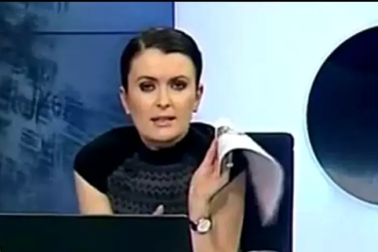 Sorina Matei, dată afară de pe grupul de Whatsapp al redacției de știri a TVR, după ce s-a infiltrat în grup  - presă