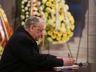 Ion Iliescu în spital, stare stabilă (sursa: Inquam Photos/Adel Al-Haddad)
