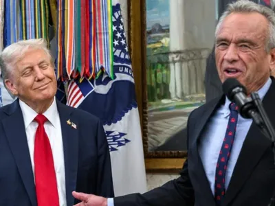 FDA investighează decese asociate vaccinării COVID (sursa: Facebook/The White House)