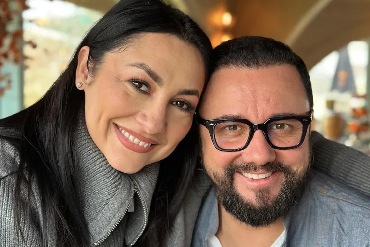 Andra și Măruță, milionari în euro (sursa: Facebook/Andra)