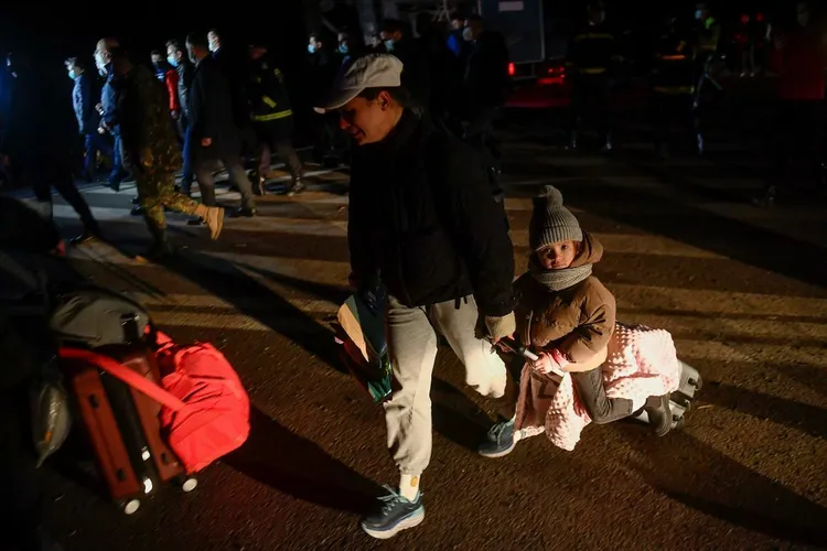 Imagini impresionante cu refugiații ucraineni sosiți în România. Peste 7.000 de ucraineni se află în țară