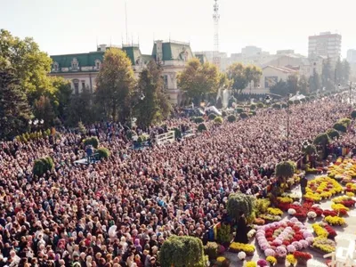 Pelerinajul Sfintei Parascheva, cel mai lung (sursa: ziaruldeiasi.ro)