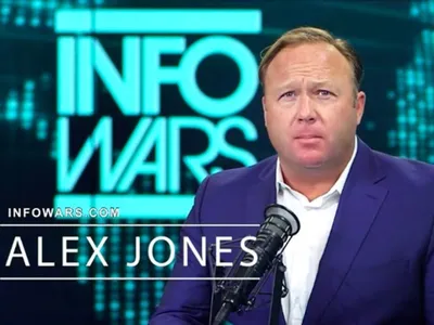 Conspiraționistul Alex Jones, obligat să plătească (sursa: Info Wars)