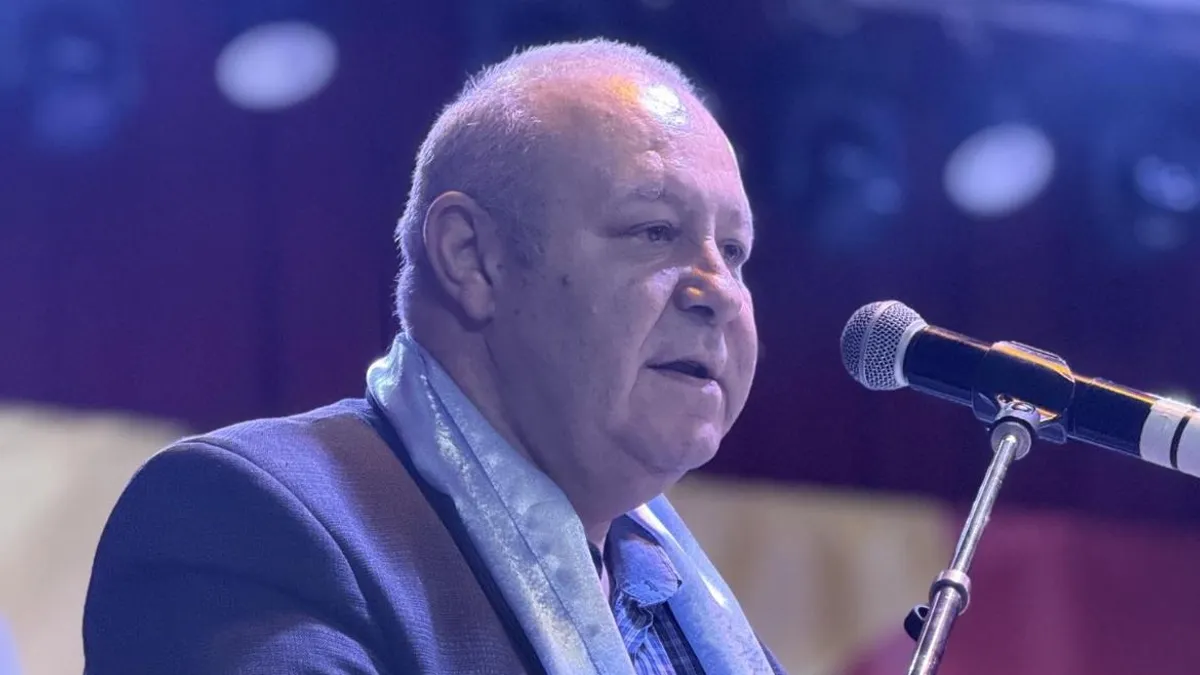 PNL susține reducerea numărului de parlamentari (sursa: Facebook/Daniel Fenechiu)