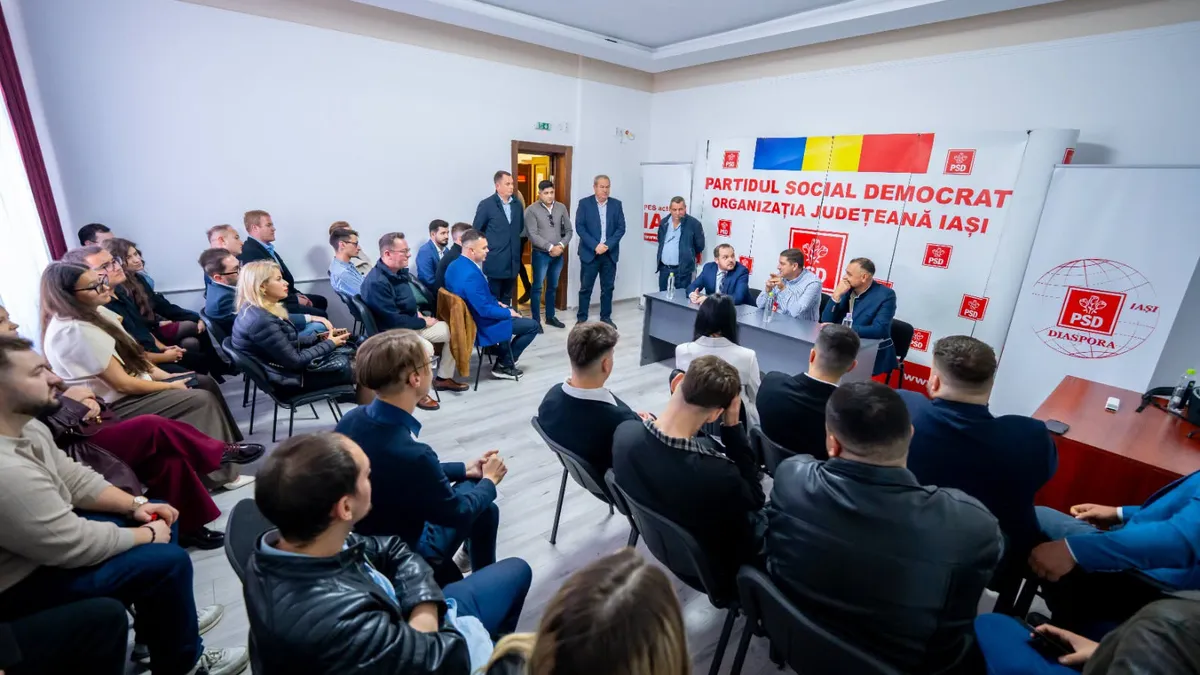 Reprezentanți ai PSD Iași aflați într-o ședință