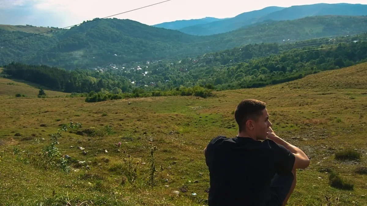 David Popovici donează pentru un proiect dedicat copiilor cu nevoi speciale Foto: Instagram