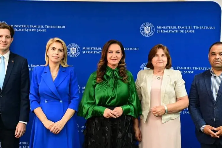Deși deficitul bugetar a explodat, PSD și PNL refuză să desființeze inutilul minister al Familiei, care înghite 56 de milioane de euro