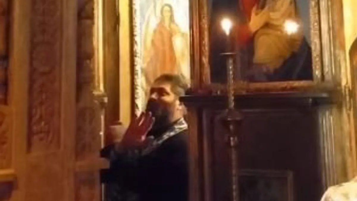 Tânără traumatizată de preotul care îmbrățișează (sursa: ziaruldeiasi.ro)