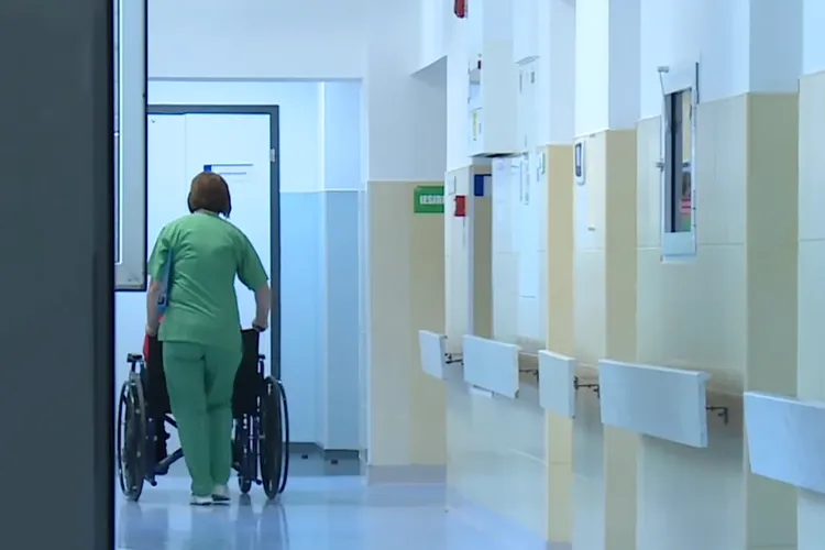 A crescut numărul bătrânilor la Urgențe (sursa: TVR Iași)