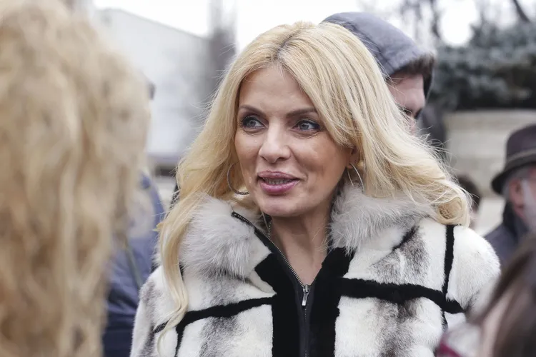 Soțul deputatei PSD Vicol a dat lovitura din nou Foto: Inquam/ Octav Ganea