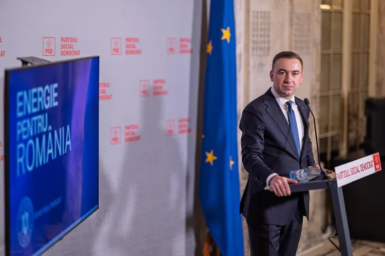 Pământuri rare din Groenlanda, procesate în România (sursa: Facebook/Bogdan Ivan Gruia)