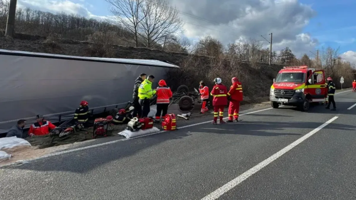 Accident grav pe DN 6, în Caraș-Severin (sursa: radioresita.ro)